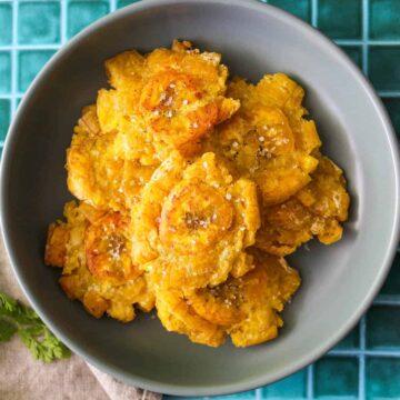 Fried Patacones in a bowl.